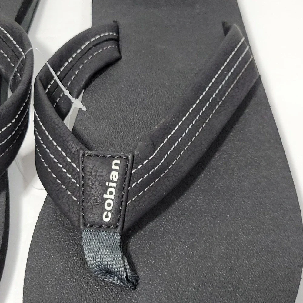 Cobian Oceanside Flip Flop Sandals Men Size 11 Black Arch Support Beach Pool NEW